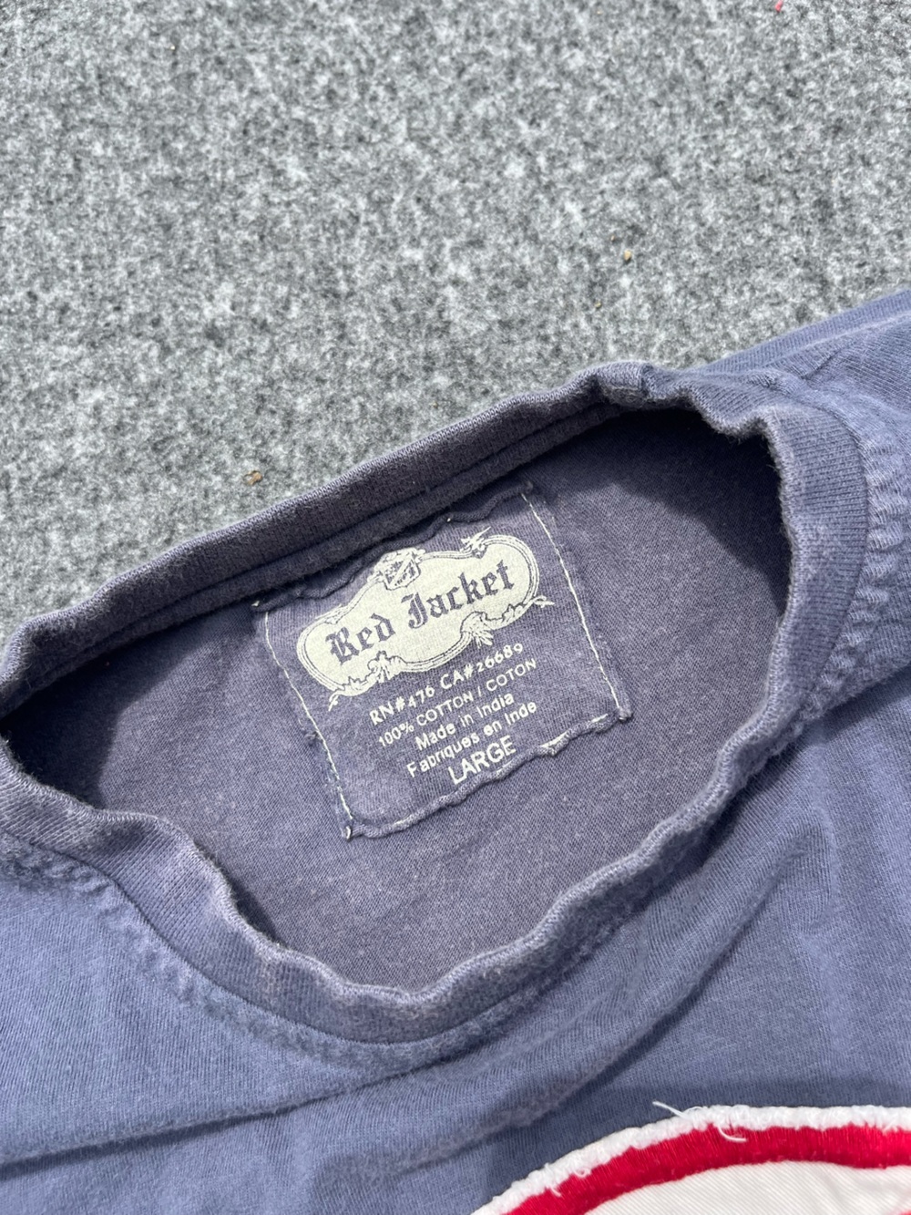 Vintage Yankee Embroidered Shirt, classic logo and distressed embroidery -Large - Picture 6 of 8